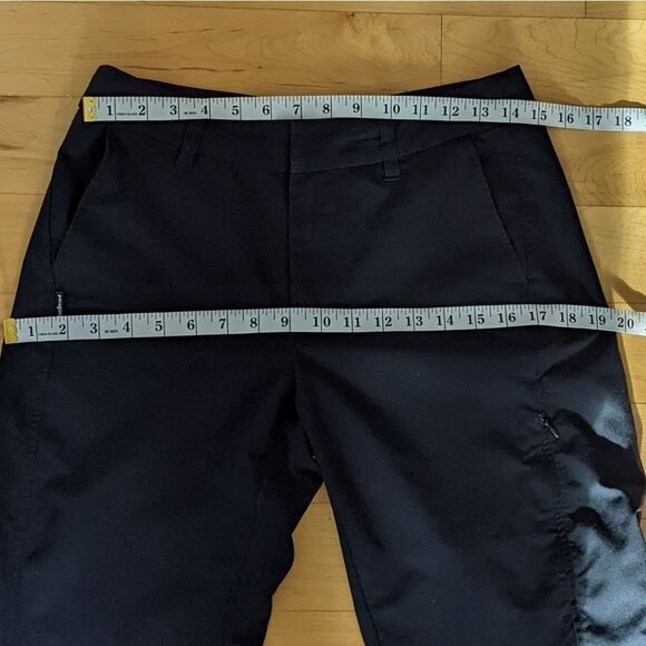 Patagonia Black Straight Leg Hiking Pants size 6 @B5 - Picture 3 of 13